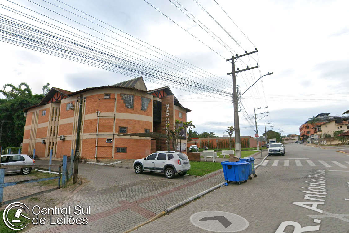 Loja n° 22, no Edifício Center Termas, situada em Termas do Gravatal, no Município de Gravatal/SC