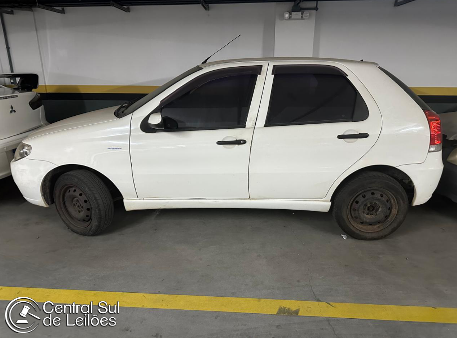 Automóvel Fiat/Palio Fire Economy, modelo 2010, placa MJG9300