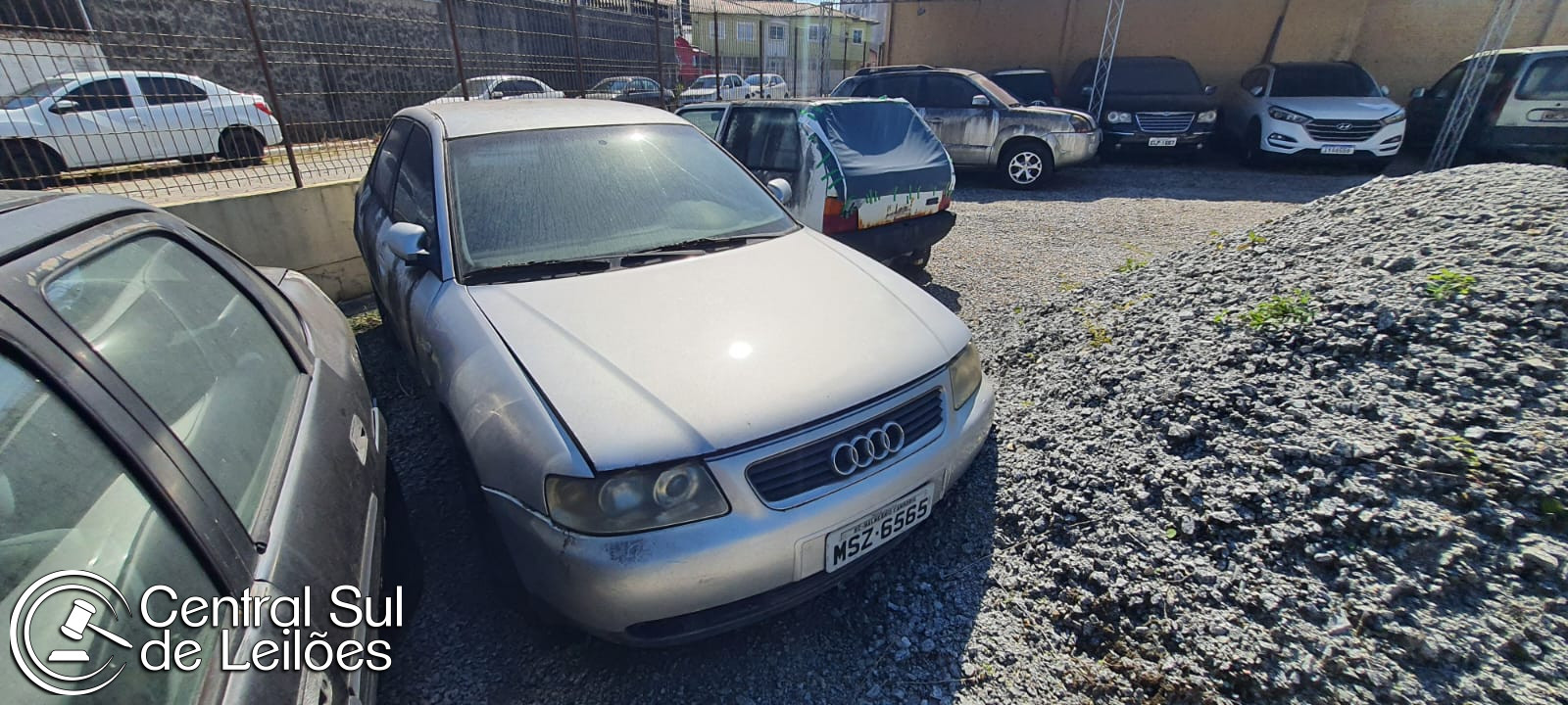 Sucata de veículo Audi/A3 1.8T, ano/modelo 2003, placa MSZ6565