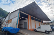 Foto principal do lote Terreno com área de 1.236,99m², com área construída de 730,76m², no Município de Brusque/SC do leilão Brusque/SC - 2ª Vara do Trabalho em Brusque.