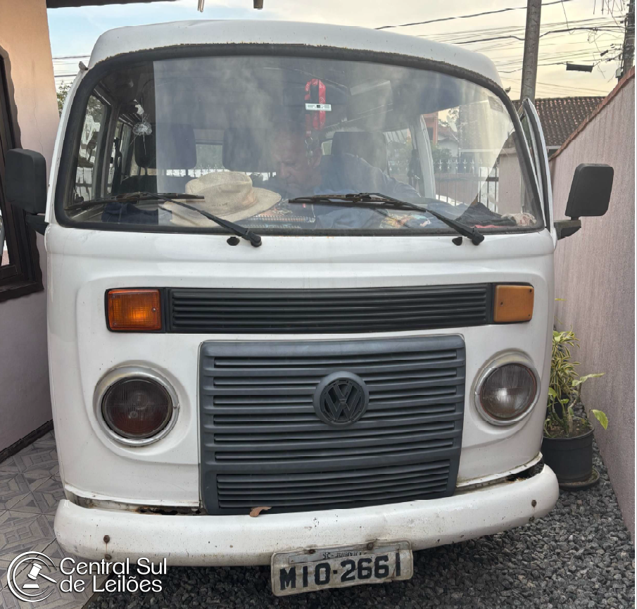 Veículo VW - VolksWagen Kombi VW Kombi 2011 2011 em leilão