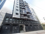 Foto principal do lote Apartamento nº 201, no Edifício Portal do Vale, no Município de Balneário Camboriú/SC do leilão Florianópolis/SC - Unidade Estadual de Direito Bancário em Florianópolis.