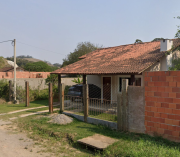 Foto principal do lote ITEM237 - Casa nº 940 no LT 03 QD 04, com 360,00m² de área de terreno, no Lot. Vila Natividade, em BARRA DO PIRAI/RJ do leilão Licitação Aberta CAIXA - Nº 0077/0325 CPVE/RE em Florianópolis.