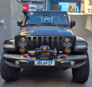 Foto principal do lote Caminhonete I/Jeep Gladiator Rubicon, ano/modelo 2022, placa JBL6F17 do leilão Araranguá/SC - 2ª Vara Cível - 2º LEILÃO em Araranguá.
