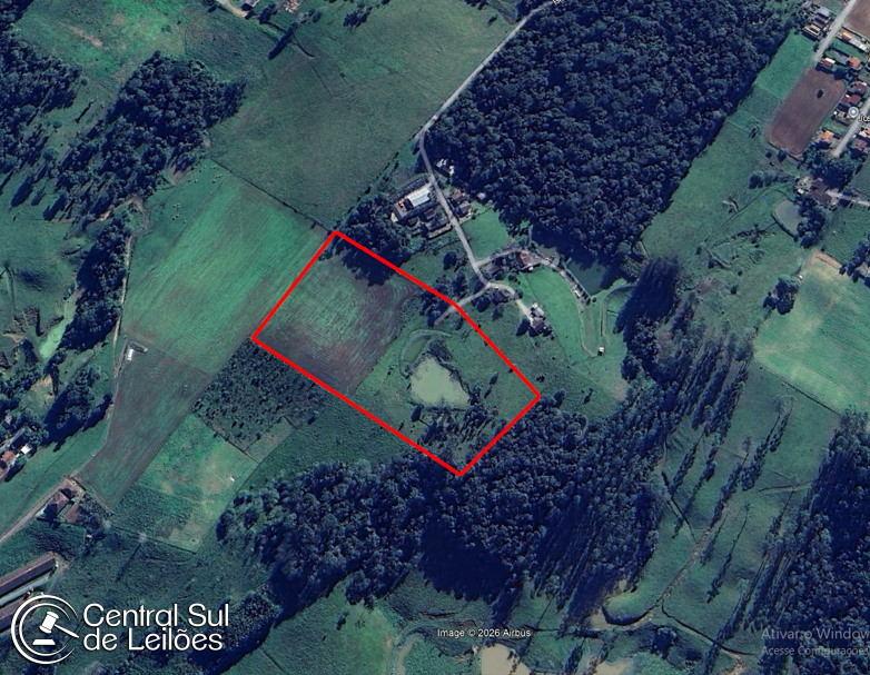 Fração de 16,66% de parte de 15.500,00m², sobre terreno com área total de 30.000,00m², na localidade de Ribeirão dos Lobos, em Taió/SC