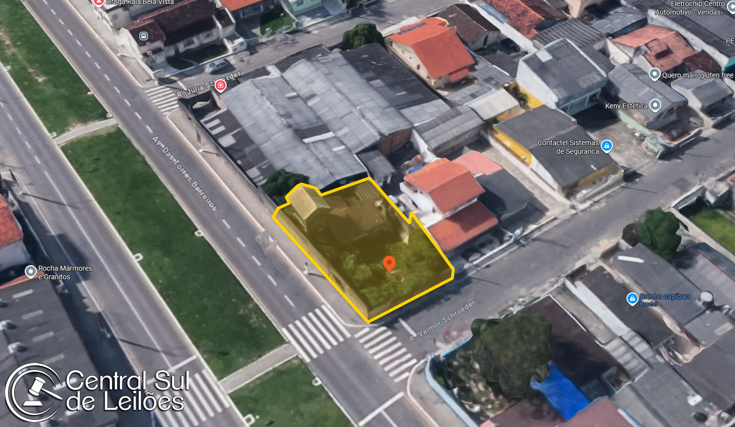 Terreno de esquina com área de 338,00m², Barreiros, no Município de São José/SC