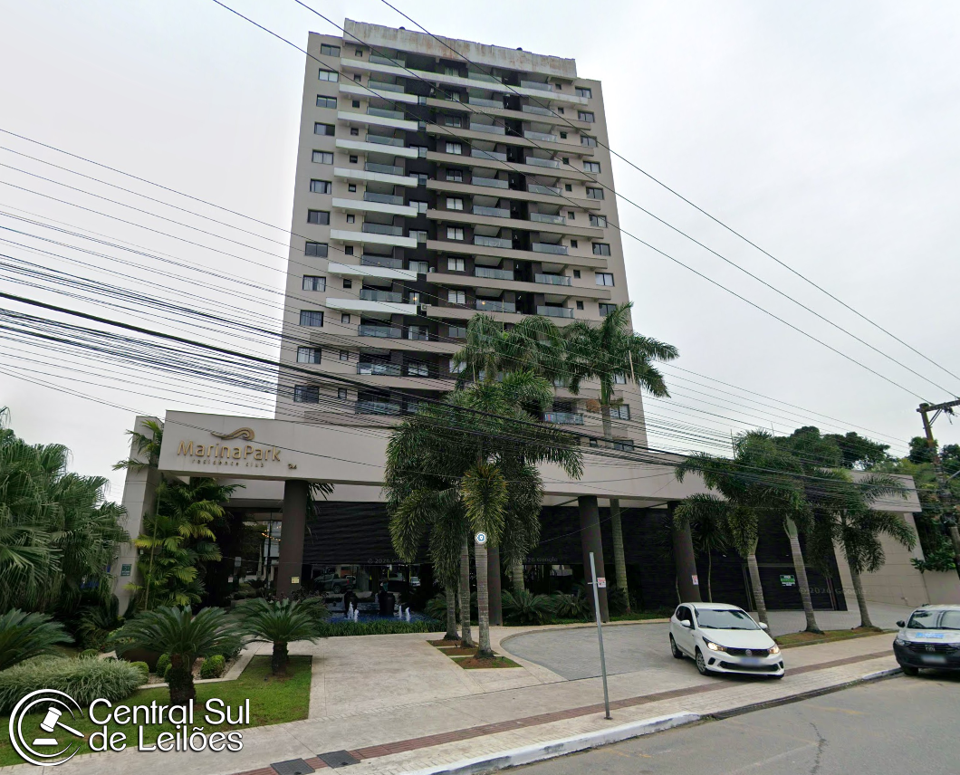 Apartamento nº 525, bloco B, com vaga de garagem nº 210, no Ed. Residencial Marina Park, Centro, em Itajaí/SC